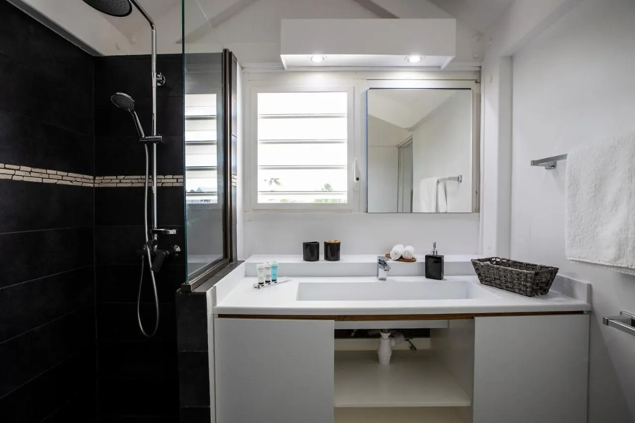 Modern Beach Villa 1150 Sandy Ground 0*,  Sint Maarten